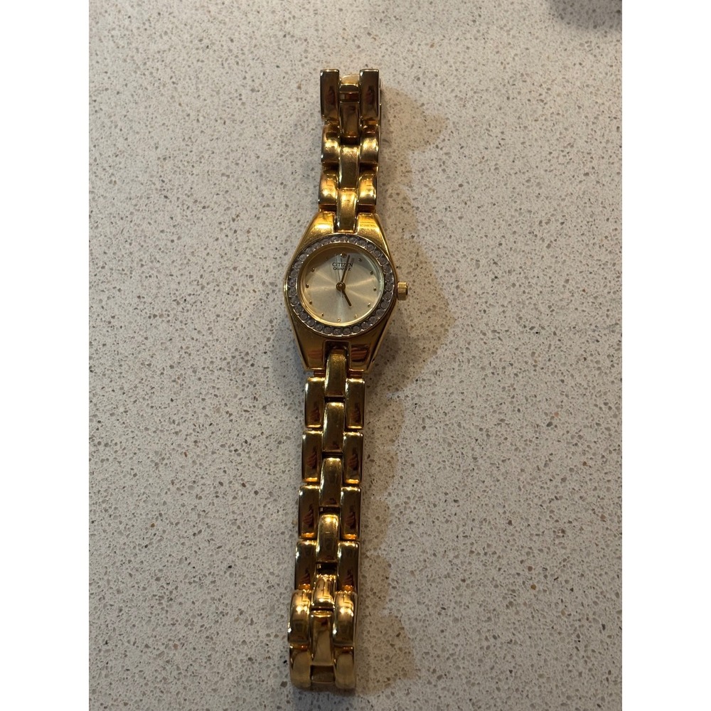 Citizen Quartz Gold Tone Crystal Bezel Dress Watch 5930-S22448-KA Mens Womens
